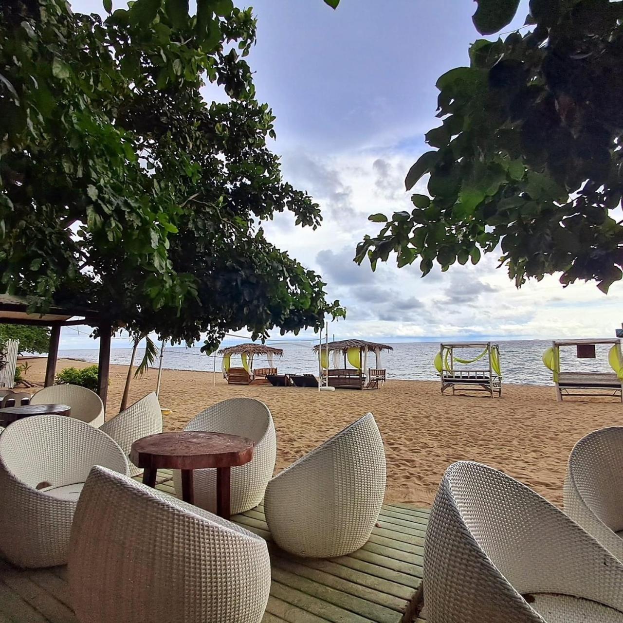 Brazaville Beach Resort Hinoba-an Eksteriør billede